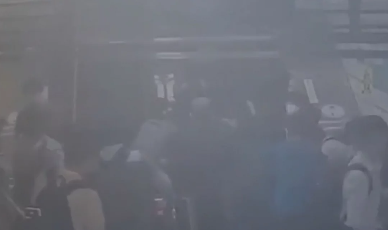 Βίντεο-τρόμος από μετρό στη Νότια Κορέα, κυλιόμενες σκάλες κινήθηκαν αντίστροφα