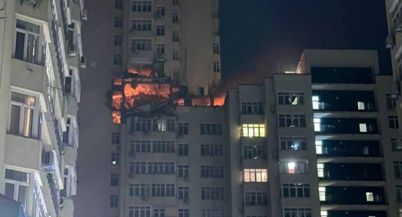 ΒΙΝΤΕΟ: Ρωσικά αεροπορικά πλήγματα σε ουκρανικές πόλεις