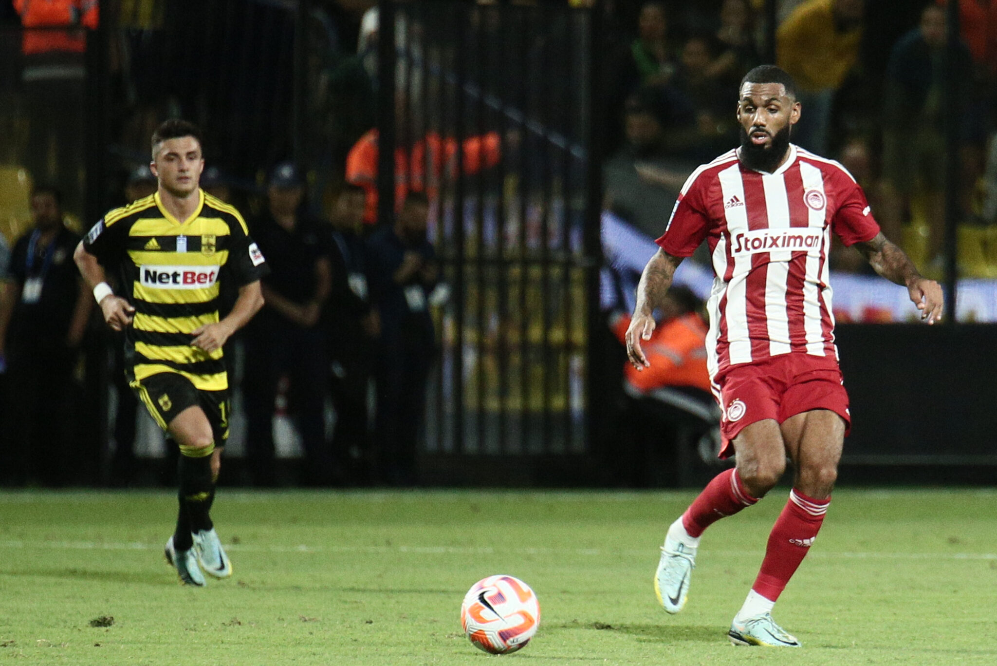 Γέφυρες… παραμονής Εμβιλά στον Ολυμπιακό