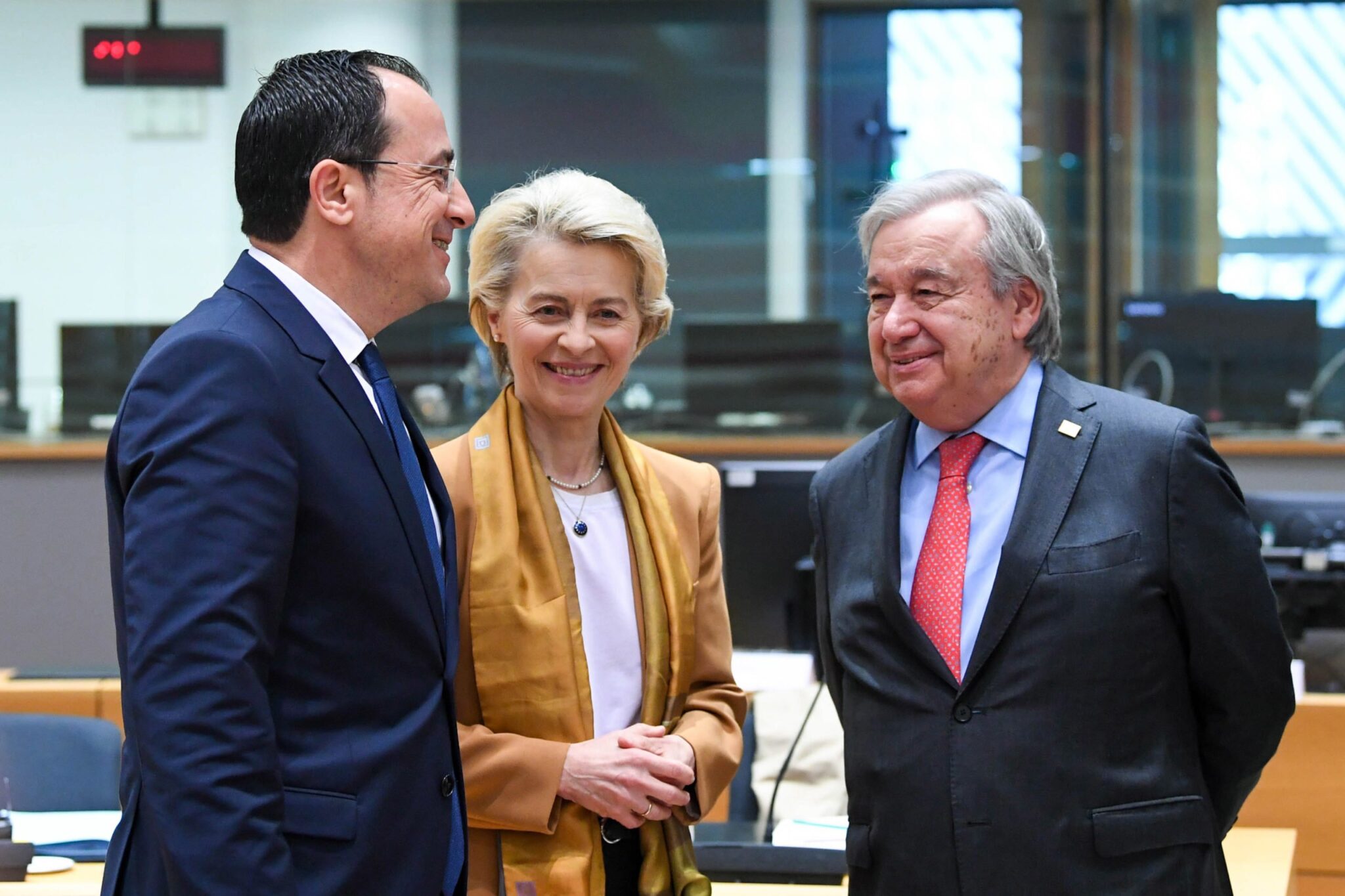 Προστιθέμενη αξία ο διορισμός απεσταλμένου για Κυπριακό, είπε ο ΠτΔ σε Γκουτέρες