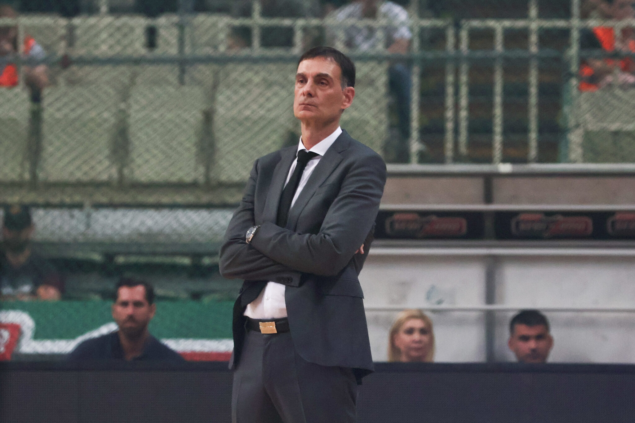 Μπαρτζώκας: «Απορώ πώς δόθηκαν αντιαθλητικό και τεχνική στον Γουόκαπ»