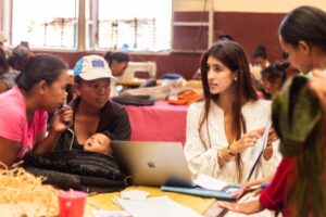 To brand 'Made for a Woman' στις μπουτίκ Kult