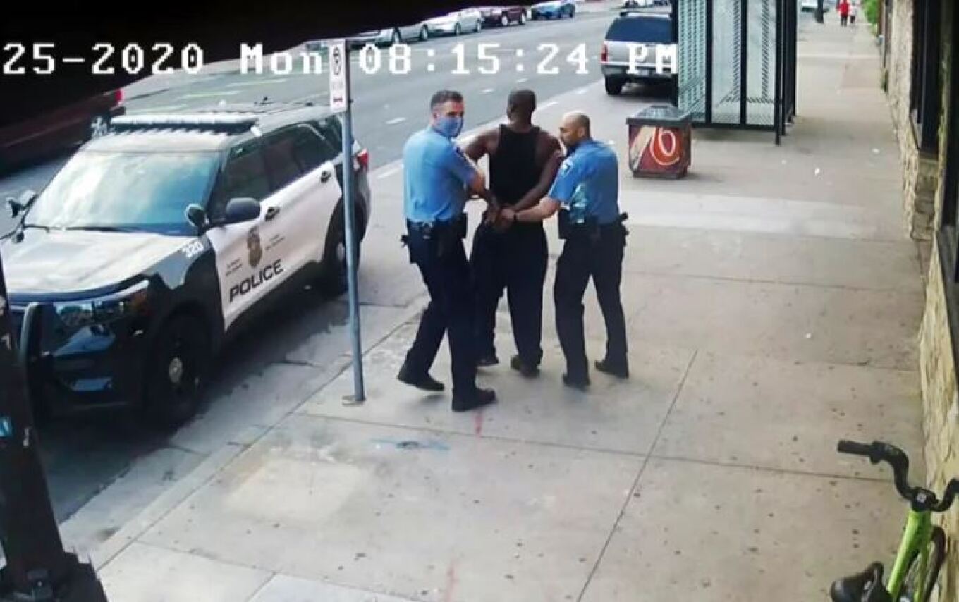 Βία και ρατσισμός από την αστυνομία της Μινεάπολης και μετά τη δολοφονία Φλόιντ