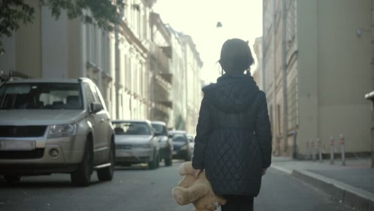 Θεσσαλονίκη: Αφαίρεσαν 700 γραμμάρια τρίχες από το στομάχι 14χρονης