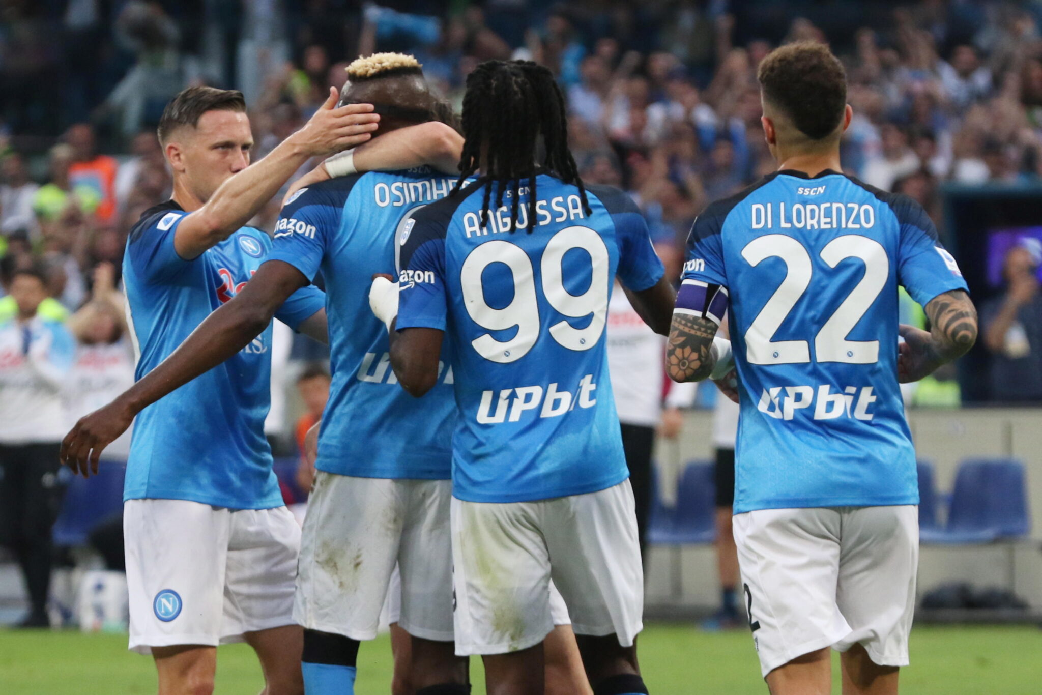 Φιέστα με νίκη για τη Νάπολι