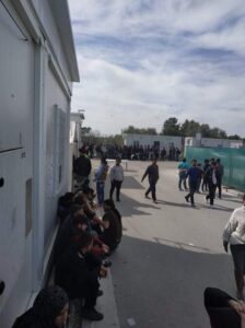 Ψάχνουν ακόμη εννέα πρόσωπα για το κύκλωμα πλαστών αδειών παραμονής