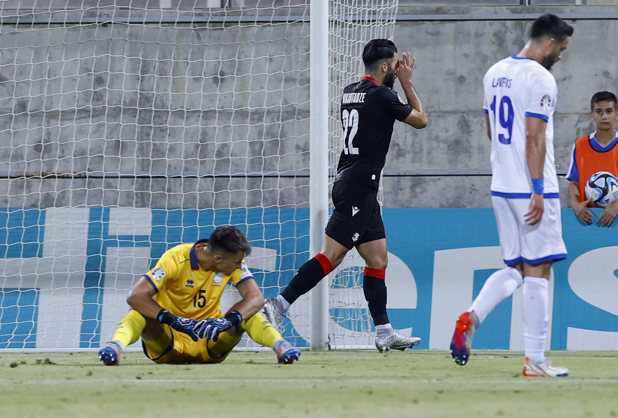 Άτυχη η Εθνική, «πλήρωσε» τις χαμένες ευκαιρίες και ηττήθηκε από τη Γεωργία