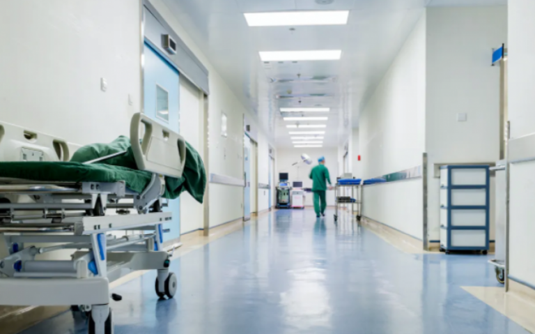 Οργανωμένοι ασθενείς κατά ΔΗΚΟ: "Δεν γνωρίζουν ούτε τους νόμους που ψηφίζουν"