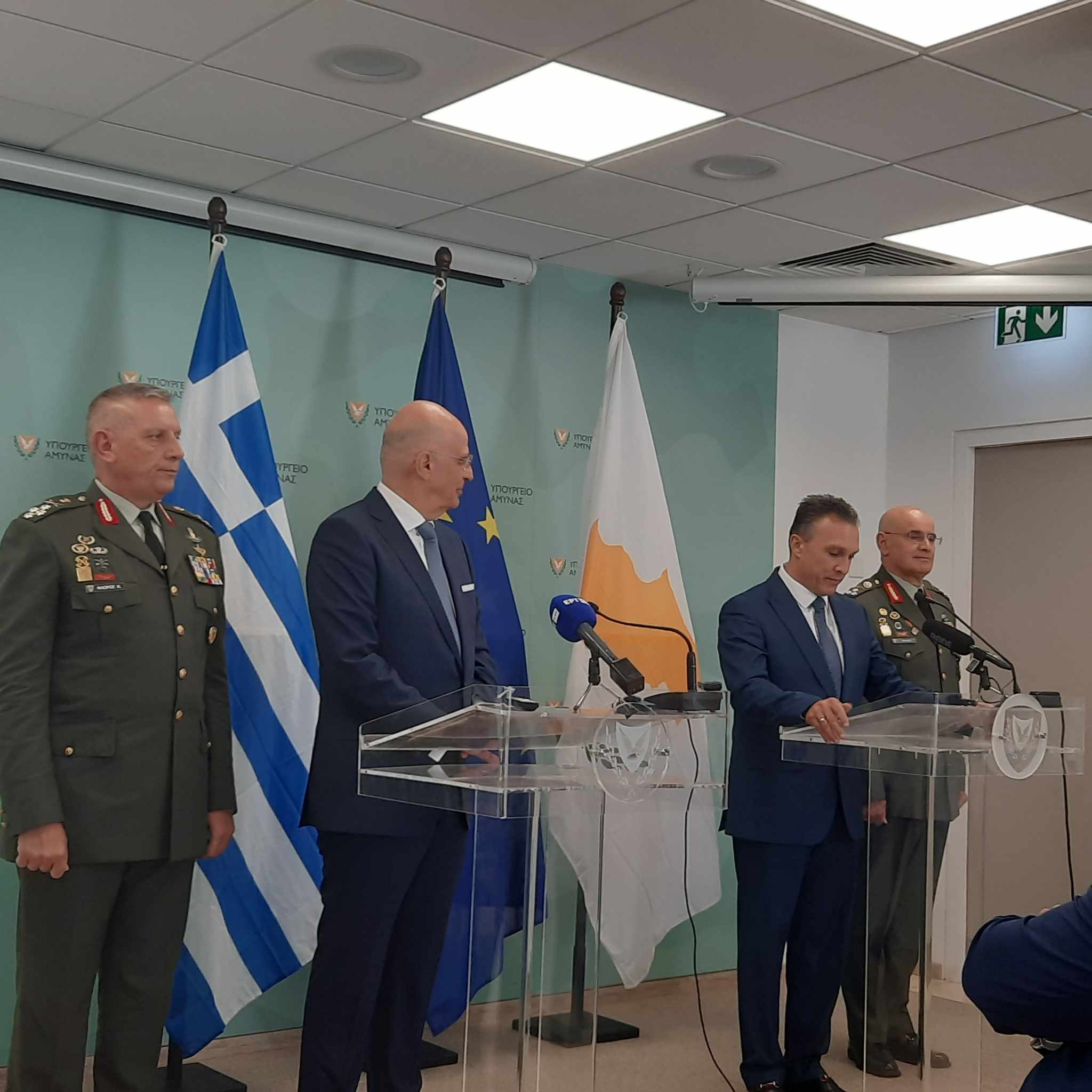 Κύπρος και Ελλάδα δεν εφησυχάζουν «όσο η τουρκική κατοχή παραμένει κύρια απειλή»