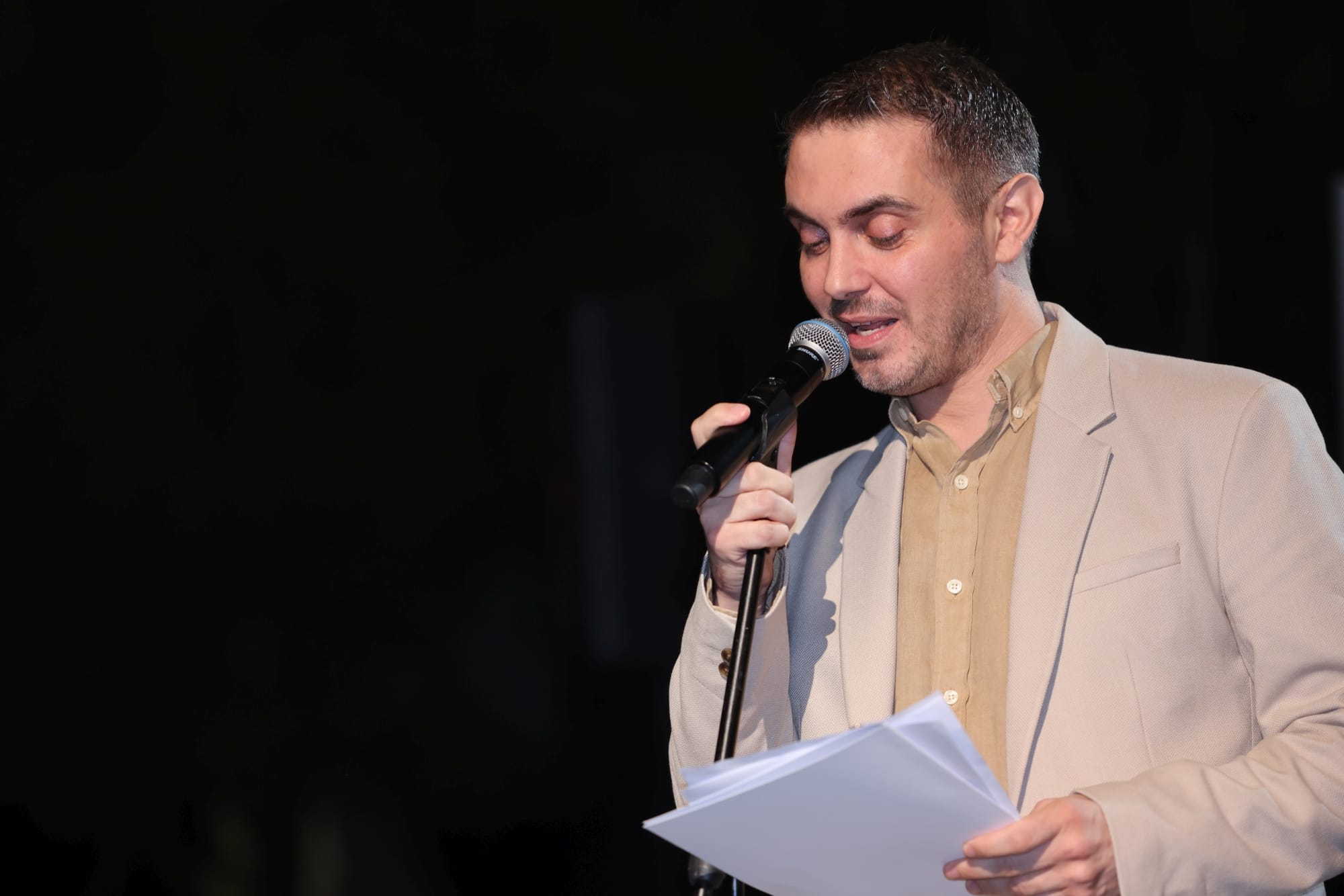 To μεγάλο comeback Χατζηγιάννη στη σκηνή… μετά το Υφυπουργείο Πολιτισμού!