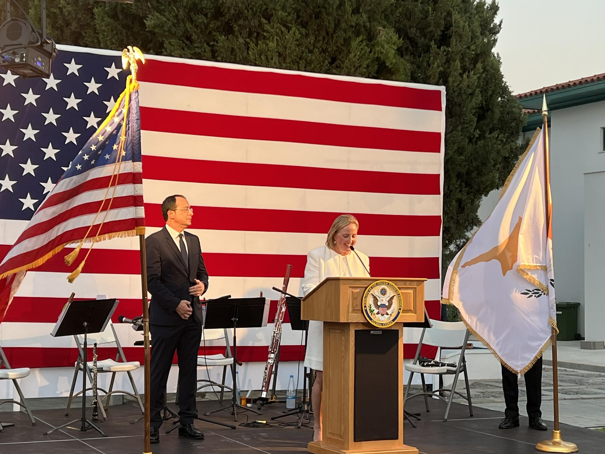 ΠτΔ: Ζητούμε από εταίρους μας, να βοηθήσουν να πραγματοποιήσουμε το όνειρό μας