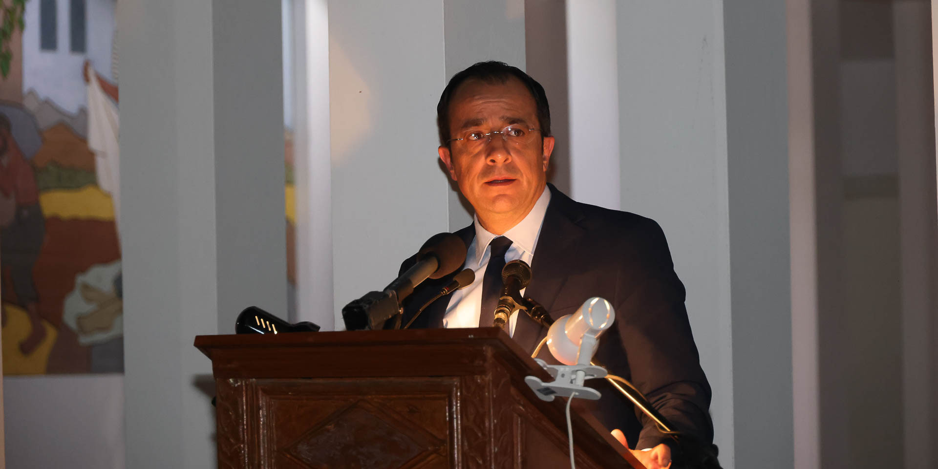 Αναμένει ουσιαστικά αποτελέσματα από την κοινή συνάντηση στη ΔΕΑ ο Πρόεδρος