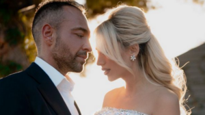 Σπυροπούλου-Σταυθοκωστόπουλος:“Έκλεισαν” πότε θα γίνει η βάφτιση του γιου τους