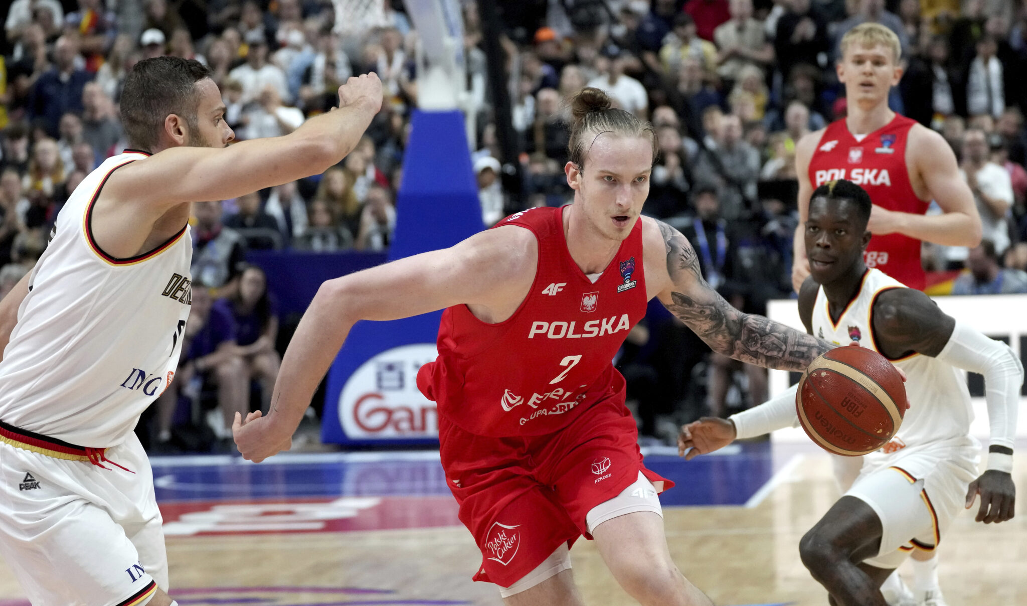 Ολική ανατροπή: Πληρώνει το buy-out και ντύνει στα «πράσινα» τον Μπαλτσερόφσκι