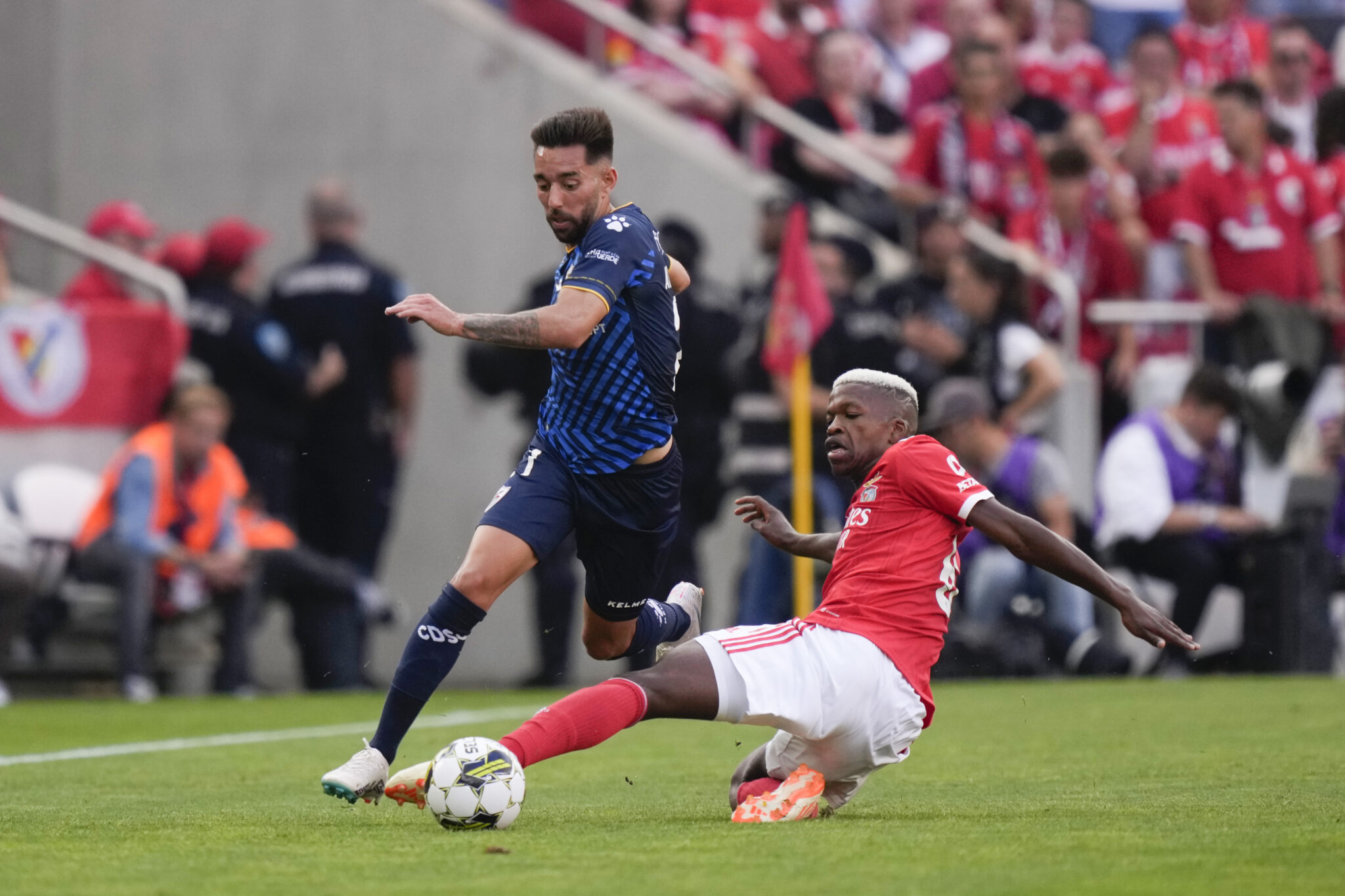 Εξετάζει Φλορεντίνο για αντί-Φαμπίνιο η Λίβερπουλ