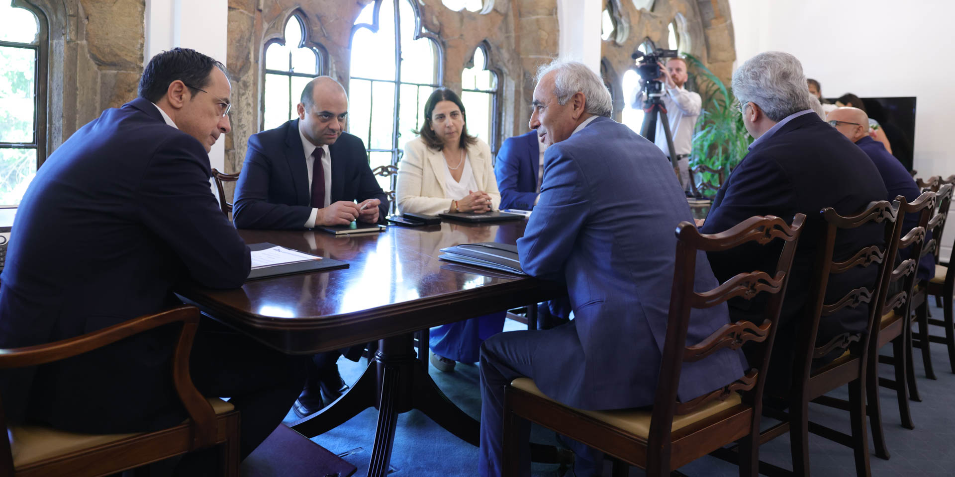 Αρίθμησε της προτεραιότητες της και έδωσε υπόμνημα στον ΠτΔ η ΔΕΟΚ