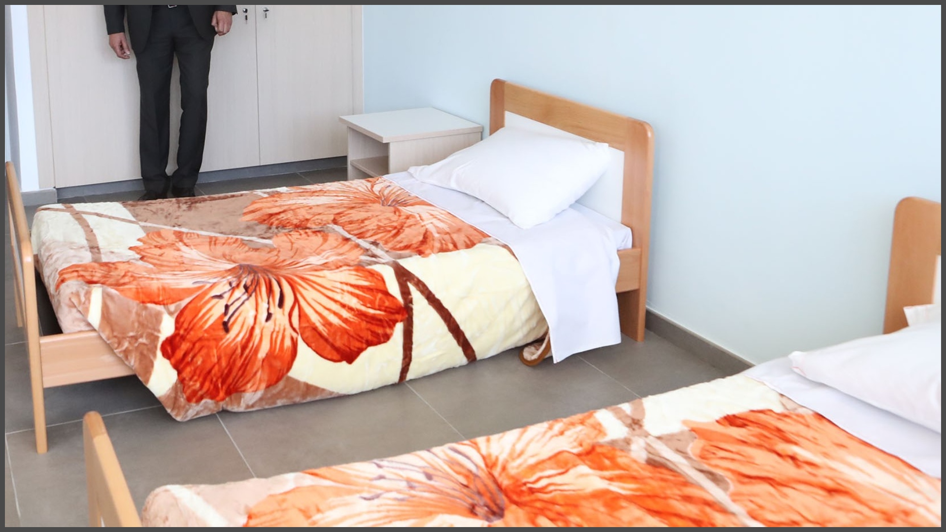 Ξήλωσαν το παράθυρο του δωματίου νοσηλείας κι απέδρασαν υπόδικος και ασθενής