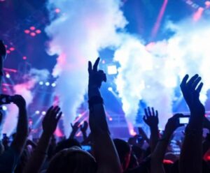 «Βροχή» τα εξώδικα για ηχορύπανση στην Πάφο