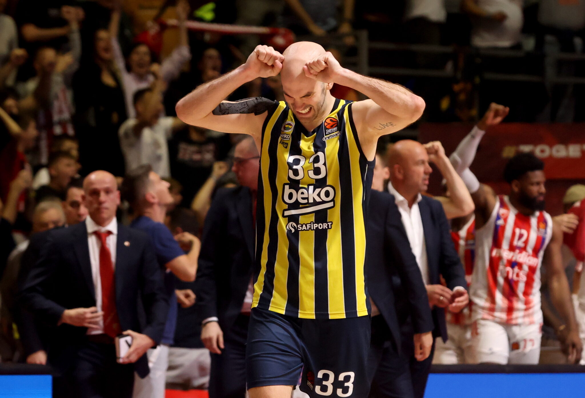 Έντονη φημολογία πως ο Καλάθης φεύγει από τη Φενέρ