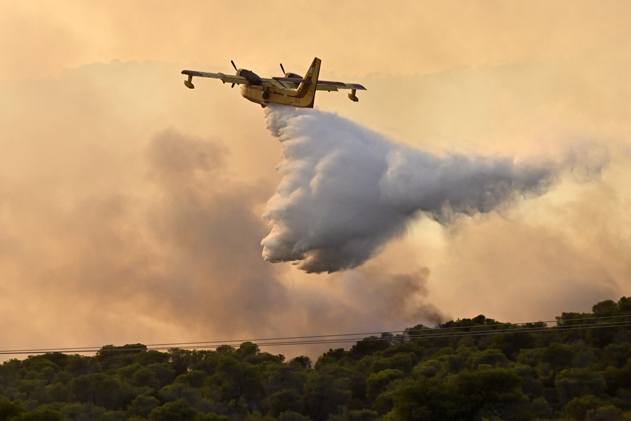 Ασφαλείς οι Κύπριοι σε Ρόδο και Κέρκυρα: Ανεπηρέαστες οι διακοπές στα νησιά