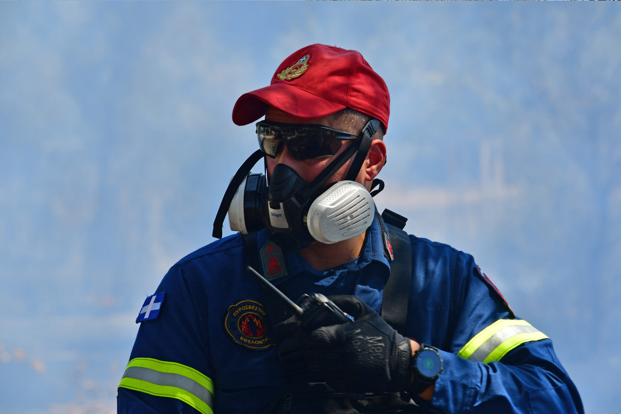 Υπό μερικό έλεγχο οι πυρκαγιές σε Πέραμα και Πέλλα