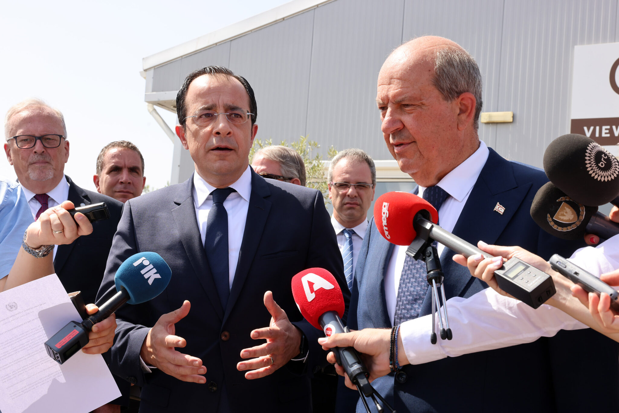 "Άλλο αγνοούμενοι, άλλο συνομιλίες", επανέλαβε στο Μπαϊράκ ο Τατάρ