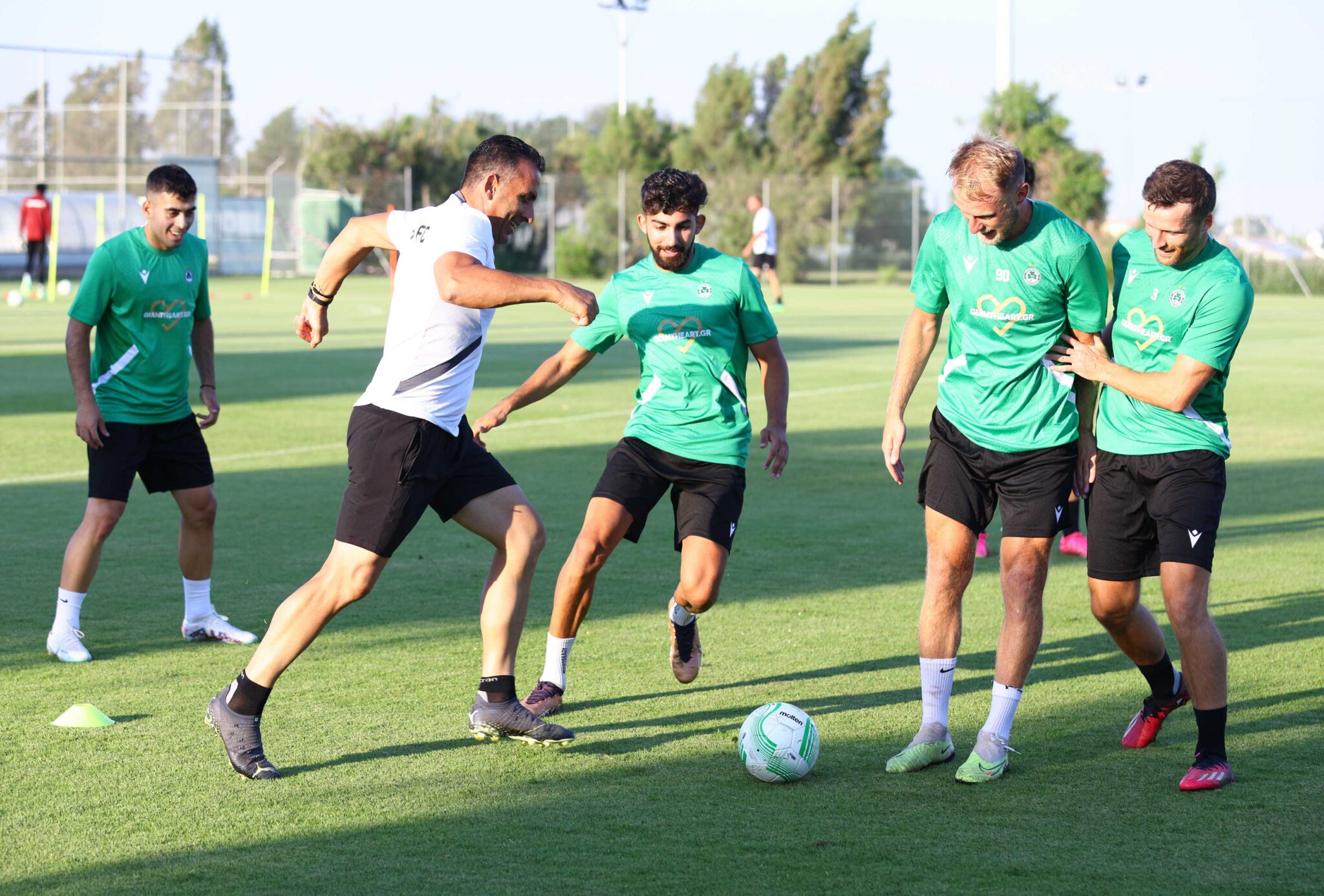 Προπόνηση και… αναχώρηση για την Ομόνοια