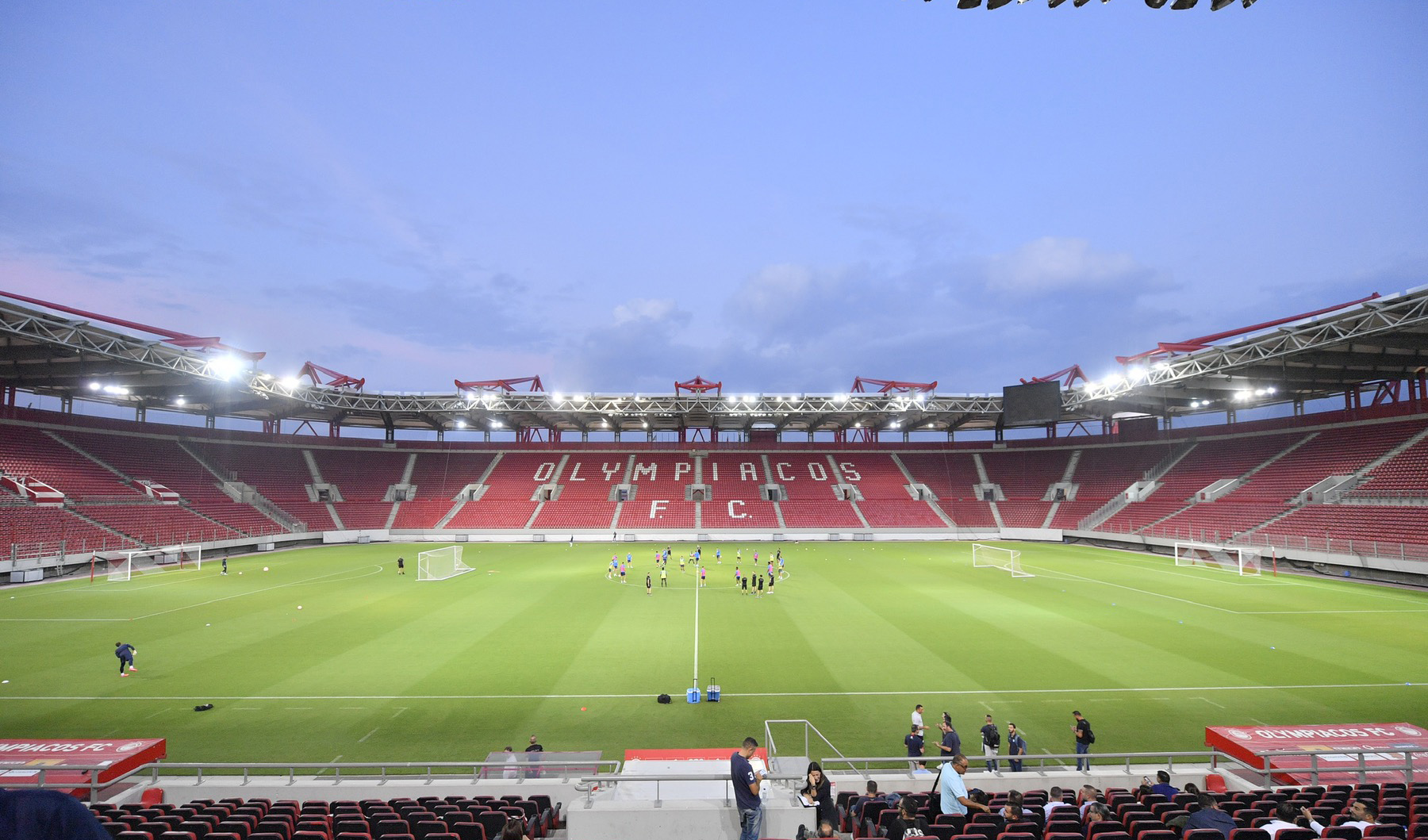 Super League: Κεκλεισμένων των θυρών το Ολυμπιακός-Πανσερραϊκός της πρεμιέρας