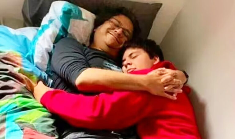 Οι τελευταίες στιγμές πατέρα και γιου πριν από την μοιραία κατάδυση του Τitan