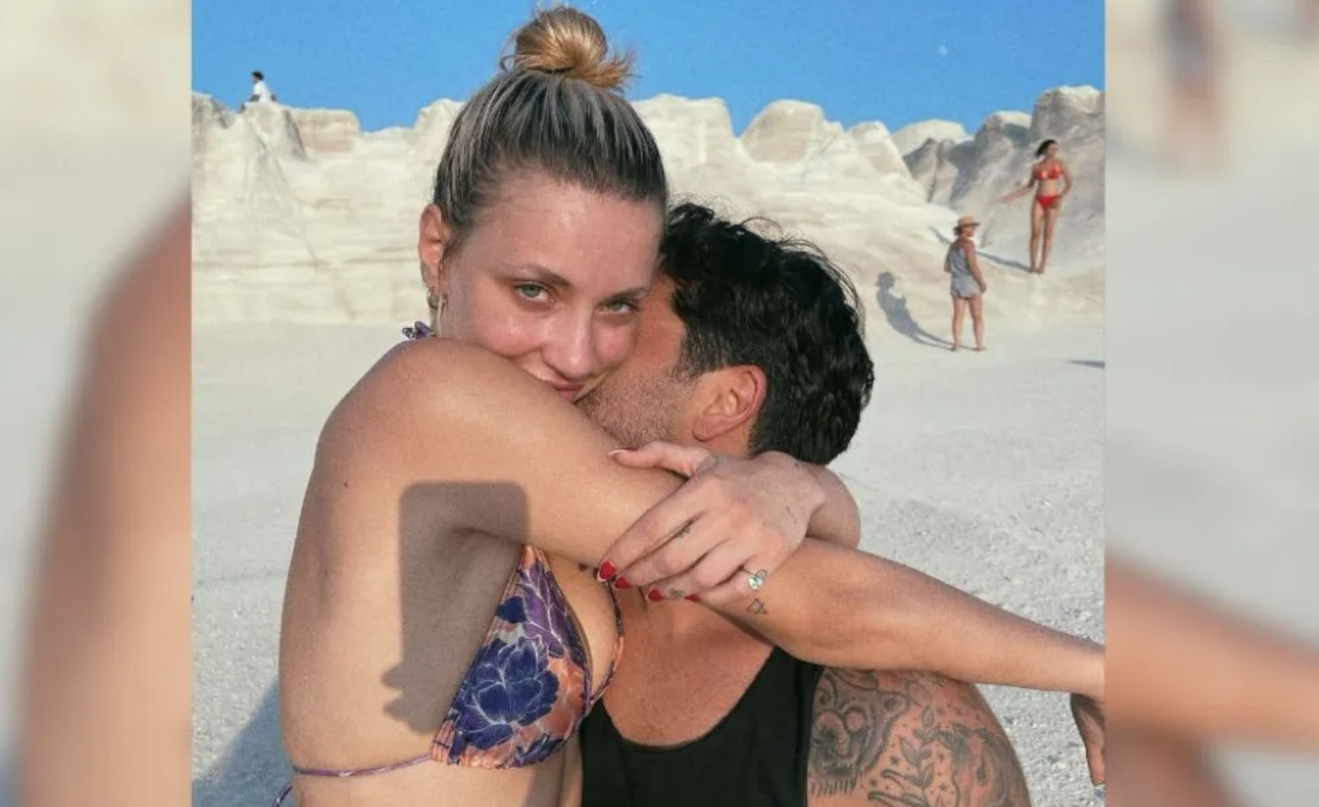 Χρήστος Μάστορας – Γαρυφαλλιά Καληφώνη: Κάνουν διακοπές στη Μήλο