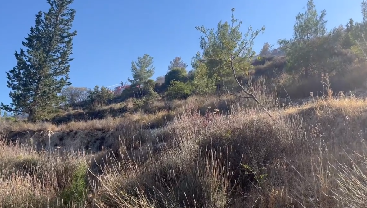 Υπό μερικό έλεγχο η φωτιά στη Συλίκου