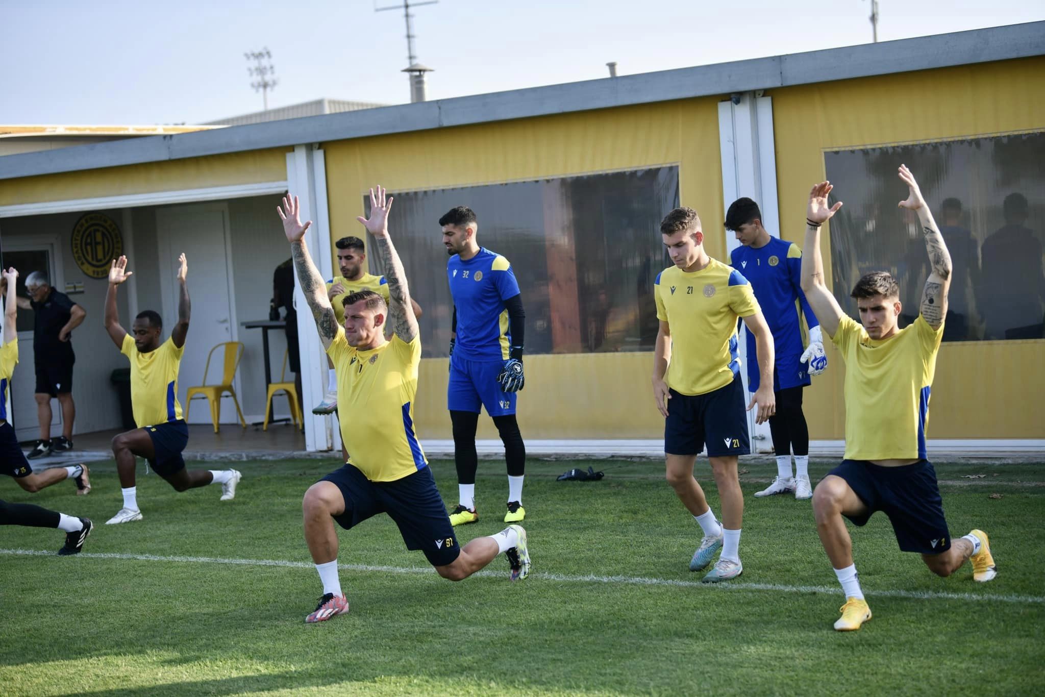 Επέστρεψε στις προπονήσεις η ΑΕΛ, η κατάσταση των δύο τραυματιών