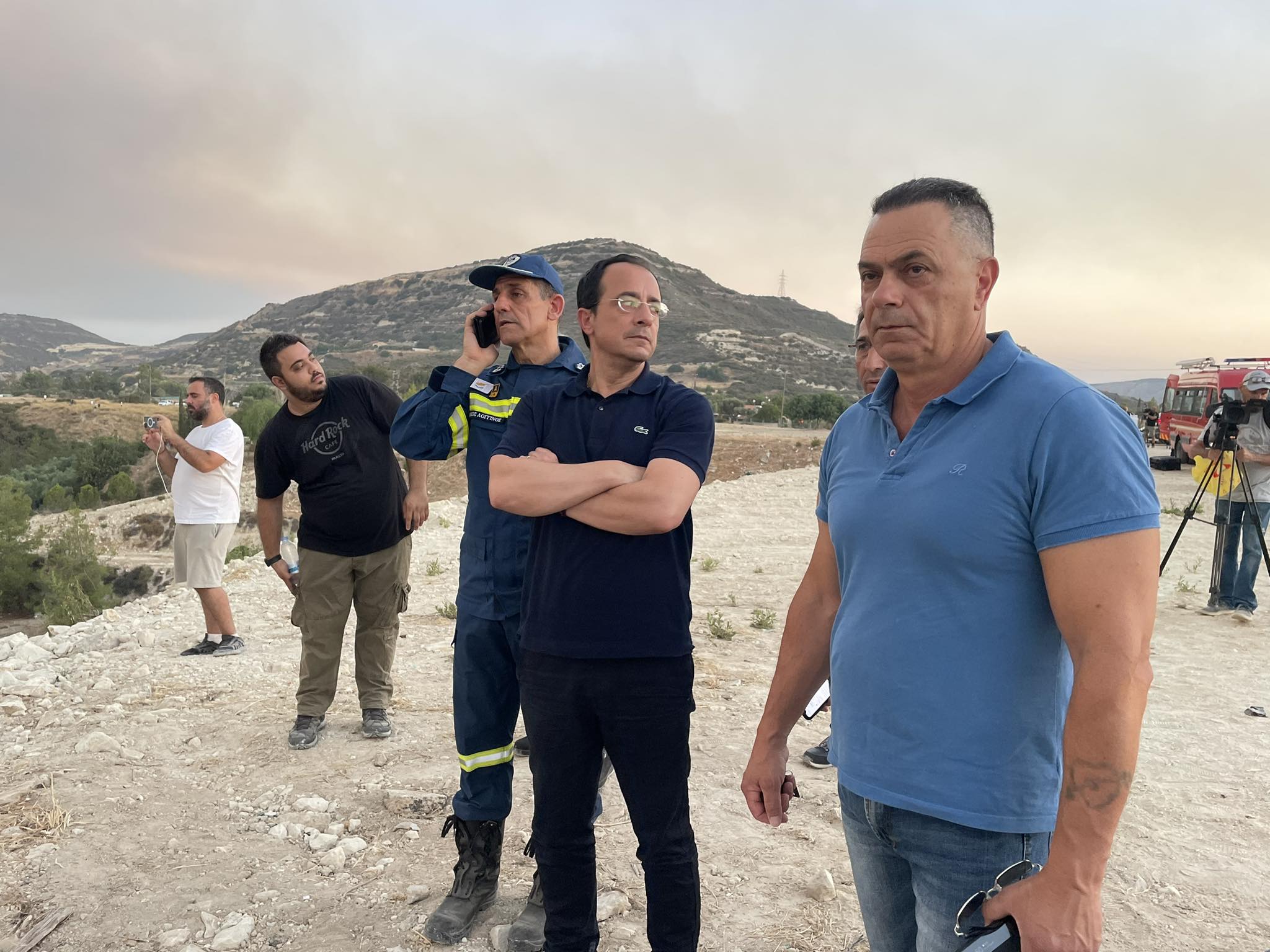 ΠτΔ από το πύρινο μέτωπο: Πρόσφεραν βοήθεια οι Τ/κ, προέχει η ανθρώπινη ζωή