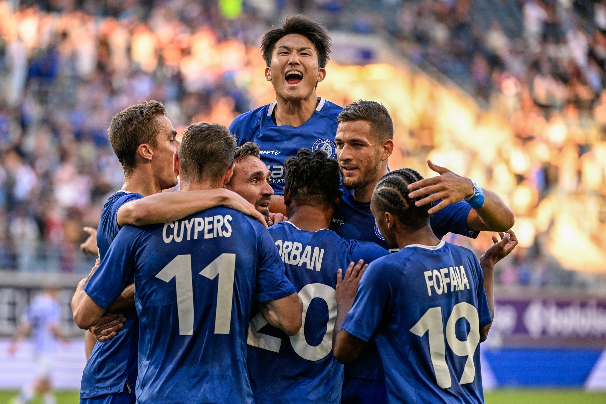 Μπήκε σε κλειστό κλαμπ μετά την πεντάρα στην Πογκόν η Γάνδη