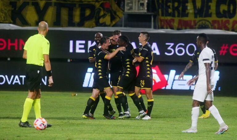 Του… κεφαλιού του ο Άρης και πάει για crash test με την Ντινάμο Κιέβου