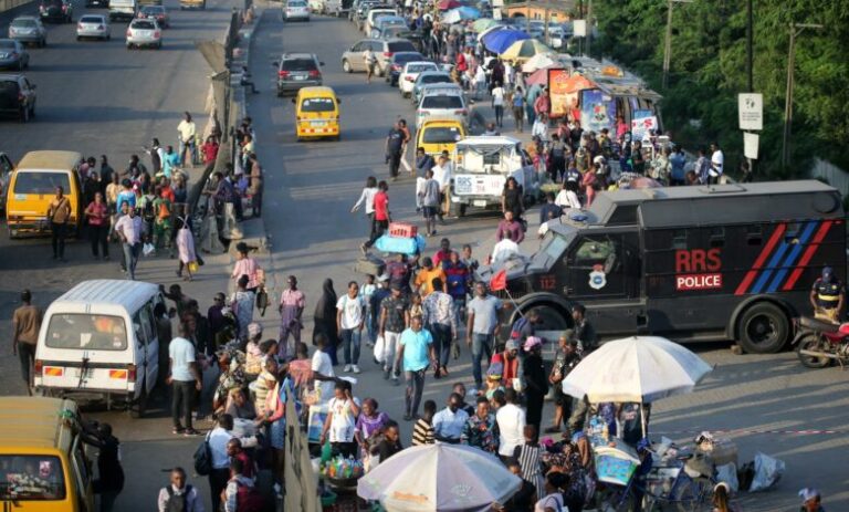 Τουλάχιστον 21 νεκροί από επίθεση ενόπλων σε δύο χωριά στη Νιγηρία