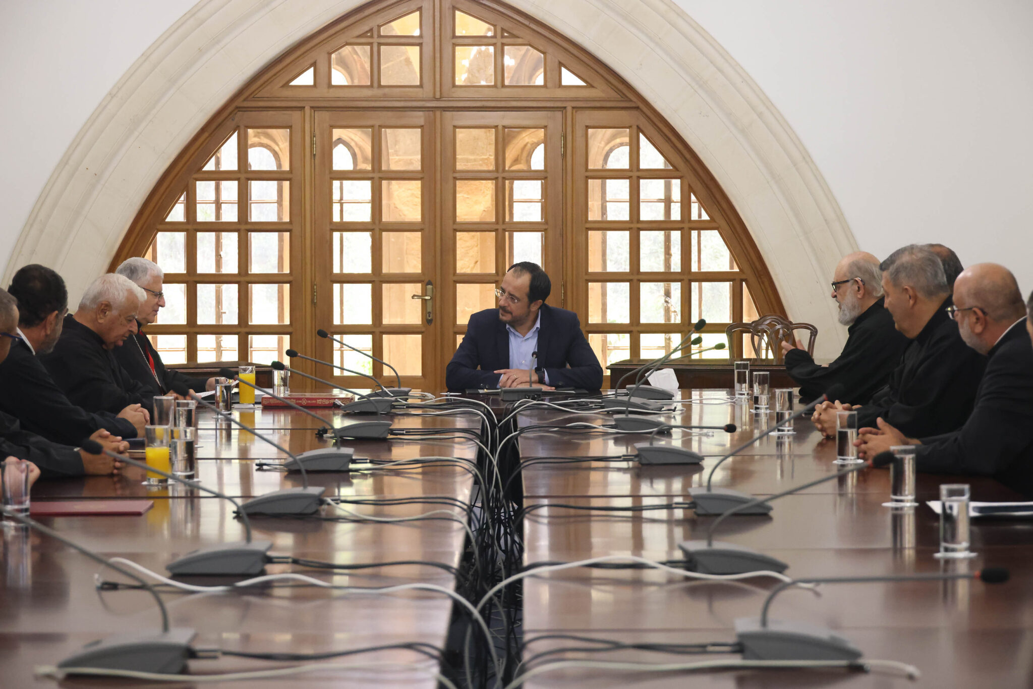 Άνοιγμα δύο κατεχόμενων χωριών ζήτησε ο Αρχιεπίσκοπος των Μαρωνιτών από τον ΠτΔ