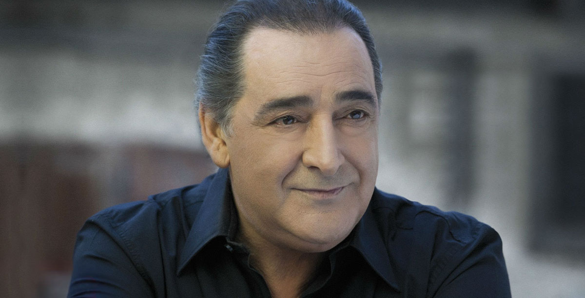 Βασίλης Καρράς: Απάτη σε βάρος του τραγουδιστή με προϊόν αδυνατίσματος