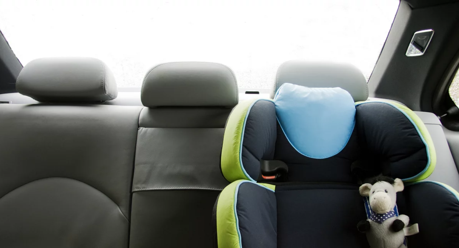 Μεσολόγγι: Κλείδωσε την 4χρονη κόρη του στο αμάξι και πήγε για ψώνια