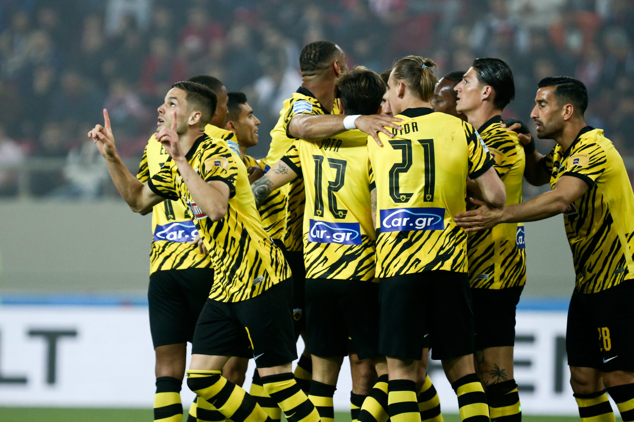 Πετά αποφασισμένη για Ζάγκρεμπ η ΑΕΚ και απαντά με… ποδόσφαιρο