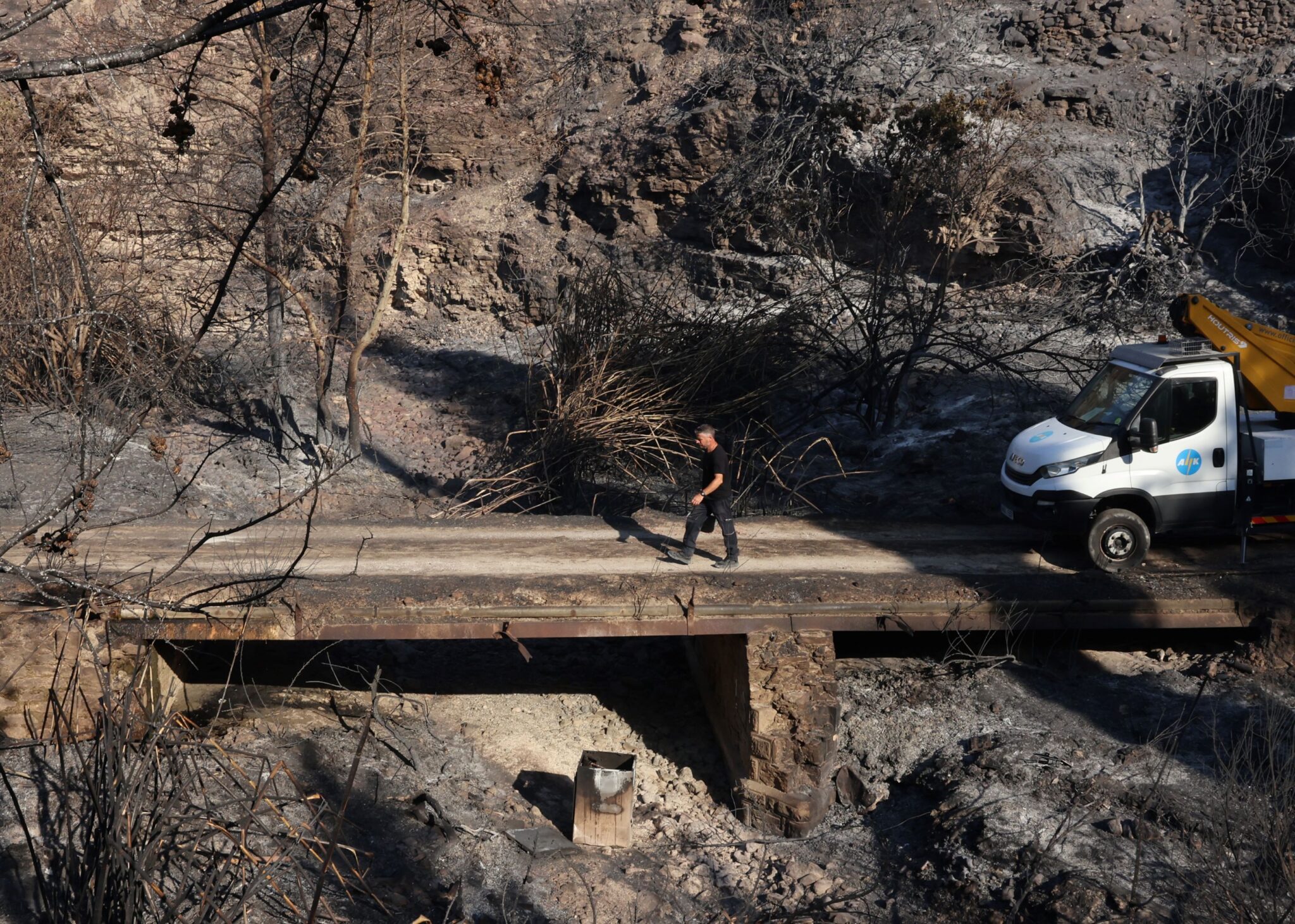 Ψυχολογική υποστήριξη σε γονείς και μαθητές στις πυρόπληκτες περιοχές