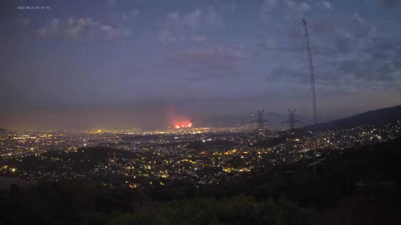 Timelapse βίντεο δείχνει πώς ξεκίνησε και εξελίχθηκε η φωτιά στην Πάρνηθα