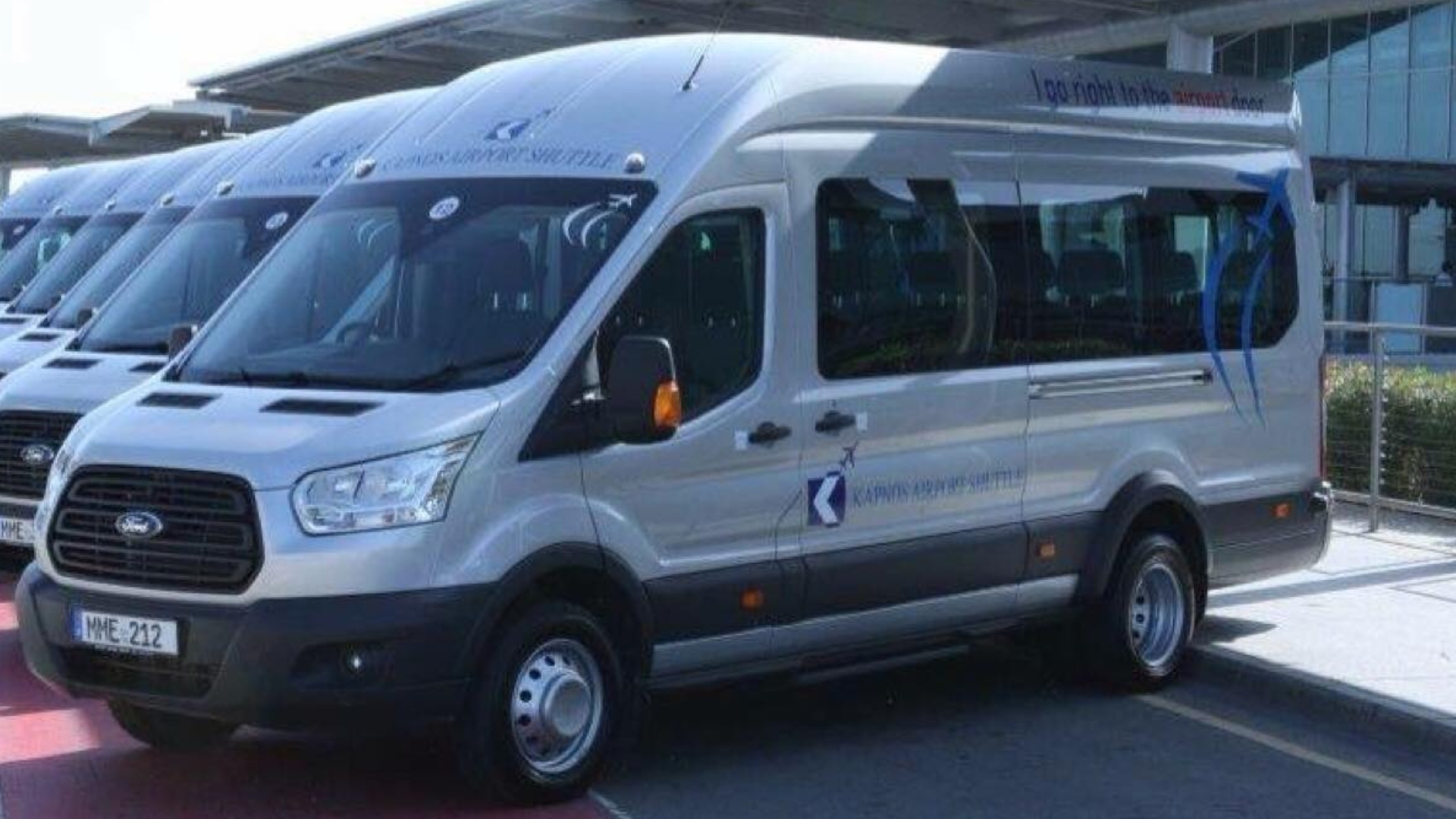 Aυτή είναι η τιμή του φοιτητικού εισιτηρίου με την Kapnos για αεροδρόμιο Πάφου