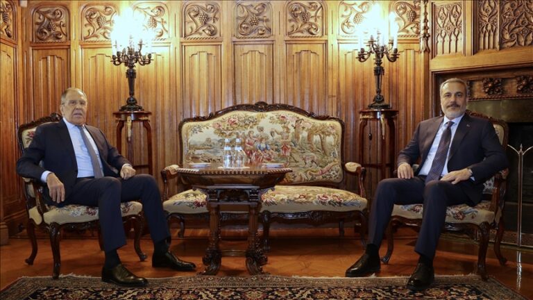 Η Μόσχα χαιρετίζει την ανεξάρτητη εξωτερική πολιτική της Άγκυρας, λέει ο Λαβρόφ