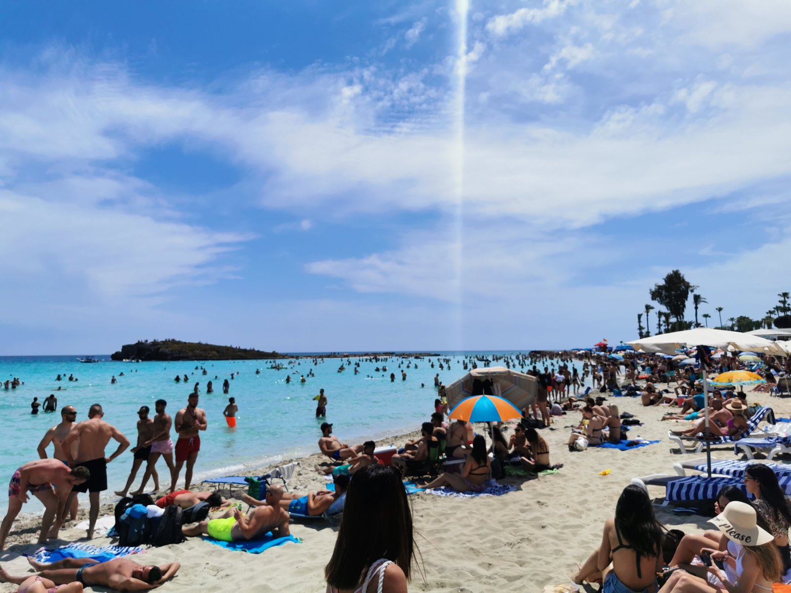 «Αγκάθι» για τις επιχειρήσεις εποχικότητα και έλλειψη προσωπικού