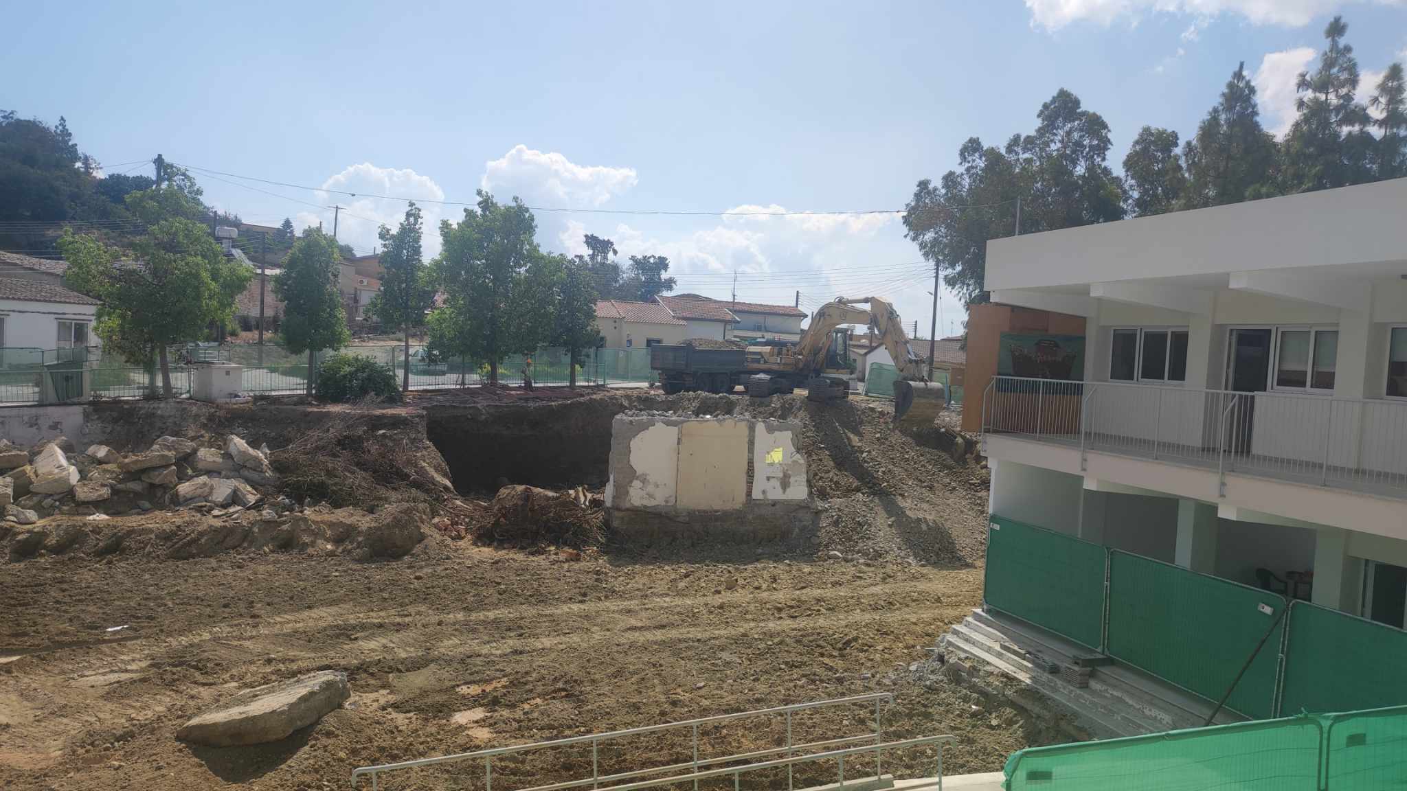 Επεκτάσεις, αντισεισμικά έργα και ανέγερση νέων σχολείων την νέα σχολική χρονιά