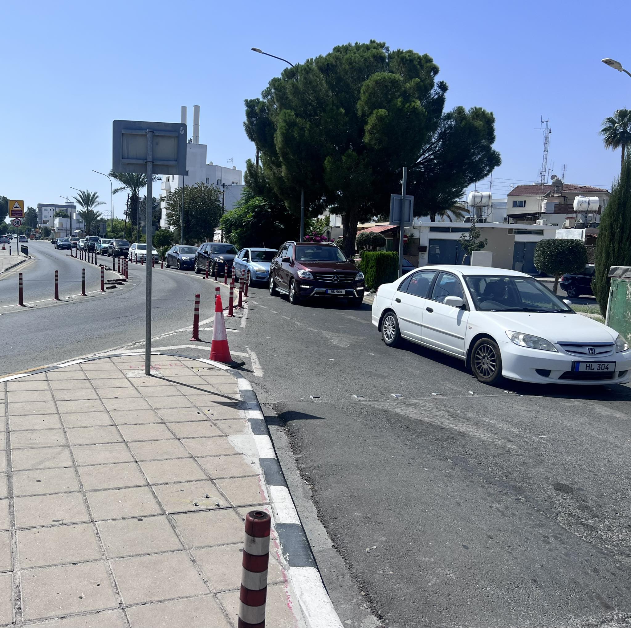 Τέσσερα εκατομμύρια «πήγαινε-έλα» οχημάτων και πεζών από οδοφράγματα για φέτος