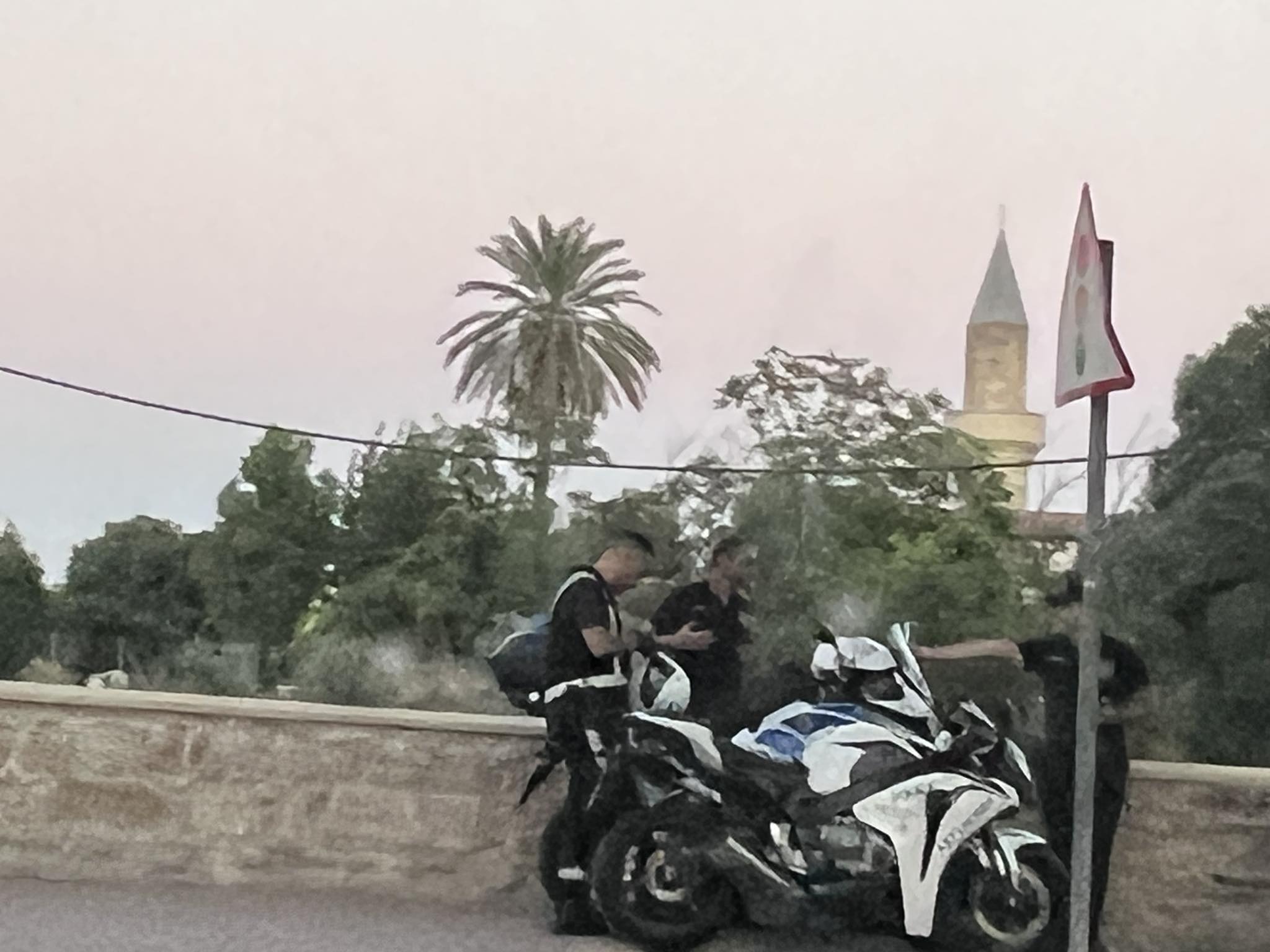 Στο πόδι καθ' όλη τη διάρκεια της νύχτας αστυνομικές δυνάμεις στη Λευκωσία