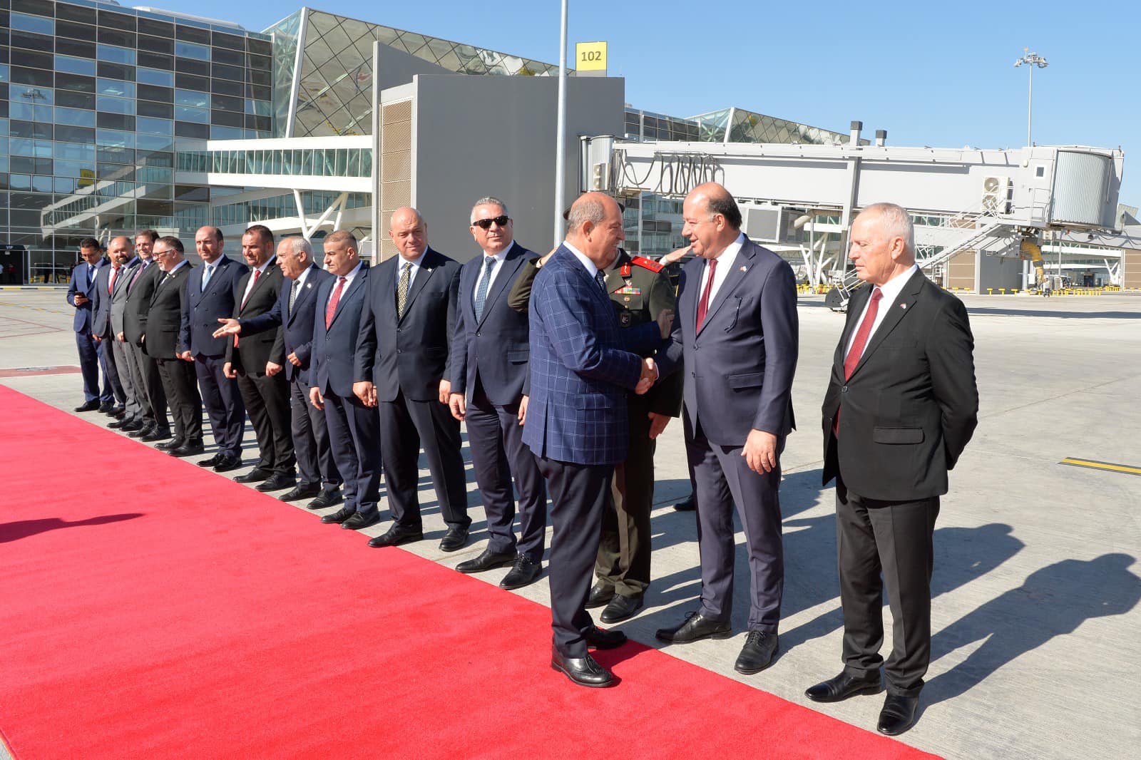 Επανέλαβε εαυτόν ο Τατάρ: «Κυριαρχική ισότητα και μετά… συνομιλίες»