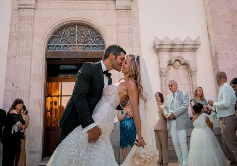 Όνειρο! Ο Παύλος Κοντίδης μας έδειξε όλες τις λεπτομέρειες του γάμου του (ΦΩΤΟ)